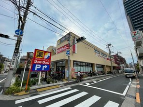 ドラッグストア