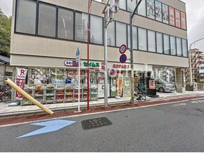 ドラッグストア