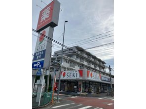 ドラッグストア