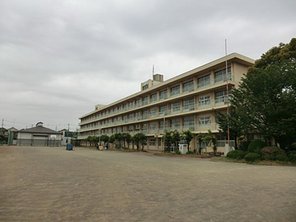 中学校