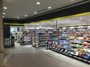 ドラッグストア