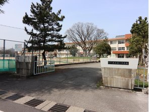 中学校