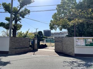 中学校