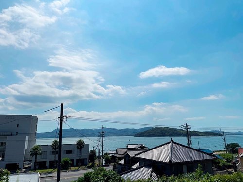 大字小松