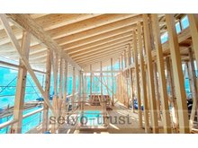 構造・工法・仕様