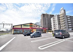 ドラッグストア