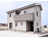 新潟市東区船江町 パパまるハウスモデルハウス「白を基調とした優しいデザインの家」