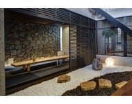 【土屋ホーム北円山モデルハウス】実用性にこだわった構成と緻密な設計で静謐な美しさが際立つ住まいの見どころ1