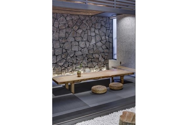【土屋ホーム北円山モデルハウス】実用性にこだわった構成と緻密な設計で静謐な美しさが際立つ住まい4