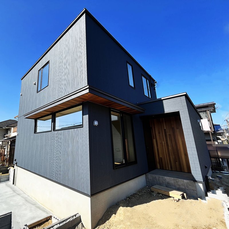 ガヴォー「青い屋根」