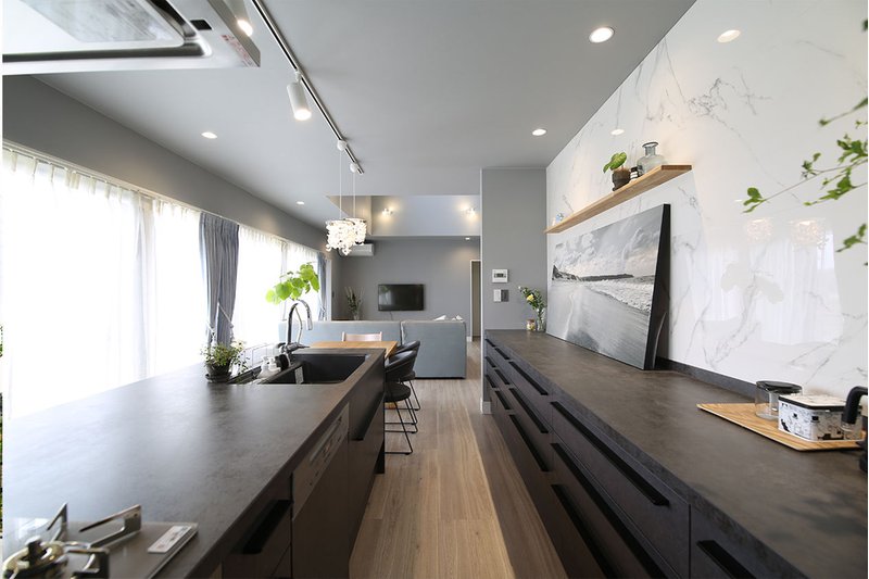 キッチン・台所 #グレー の建築事例・施工実例・価格 | 注文住宅 