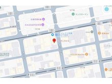 地下鉄東西線「西11丁目」駅徒歩5分の場所にあり、目の前と横に時間貸駐車場がございますのでそちらをお使いください。