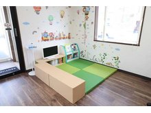 内覧・来店の方はフリーダイヤル『0800-829-1556』までお気軽にお電話下さい。キッズルーム完備!お子様連れのファミリーの方、歓迎いたします。