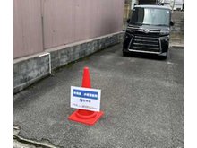 駐車場ご用意しております!ファミール西院のある通りを東に約60m左側縦列2台が当社駐車場となります