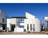 土屋ホーム　フェアリィスクエア西川田展示場　遊びゴコロ溢れる5層構造のモデルハウスの画像