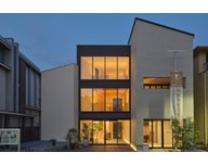 クレバリーホーム城東・新宿【新宿モデルハウス】東京で住む。を追求した豊かな狭小住宅の画像